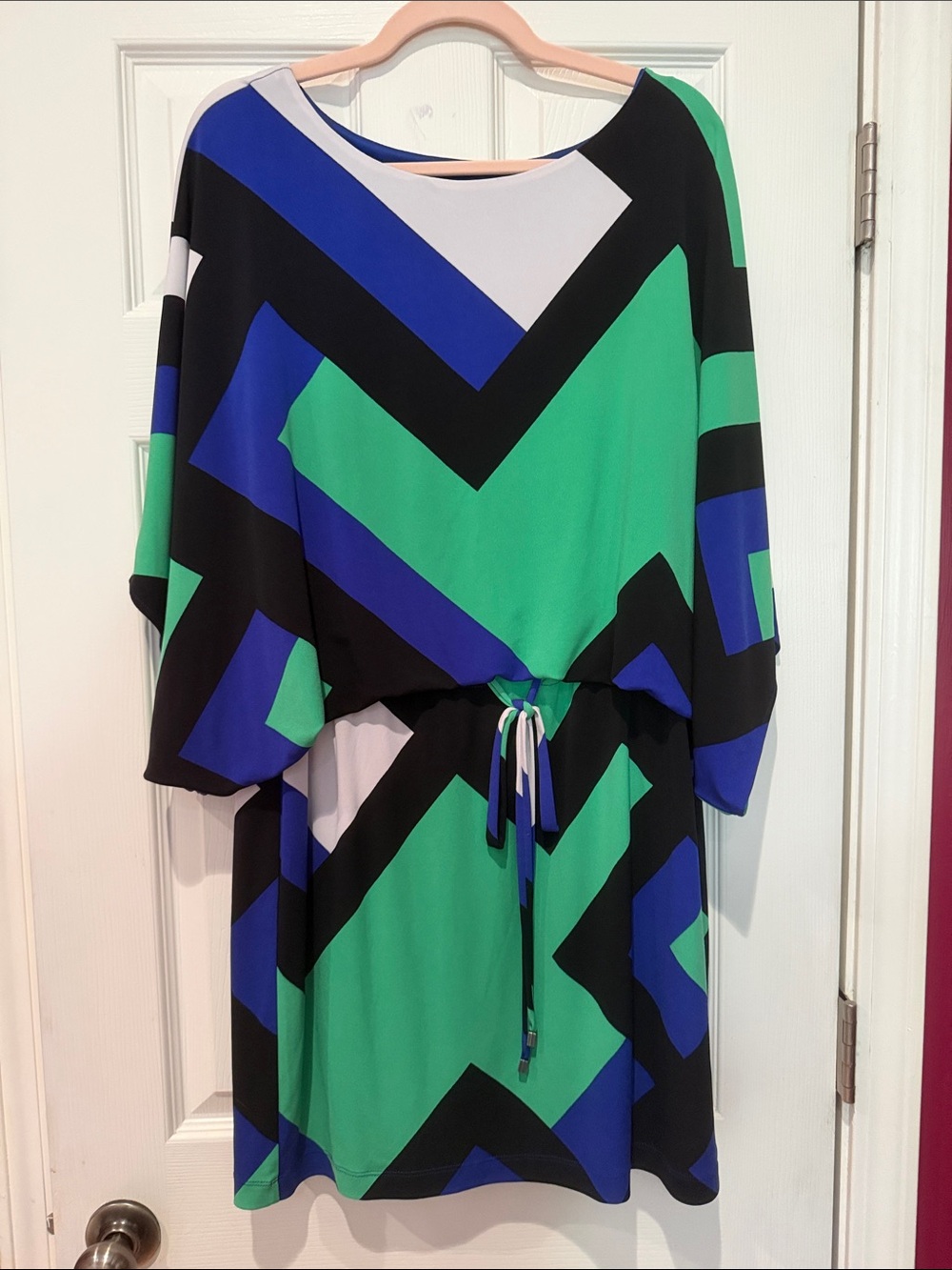 Jessica Simpson Blue, Green & Black Geometric Long Sleeve Dress